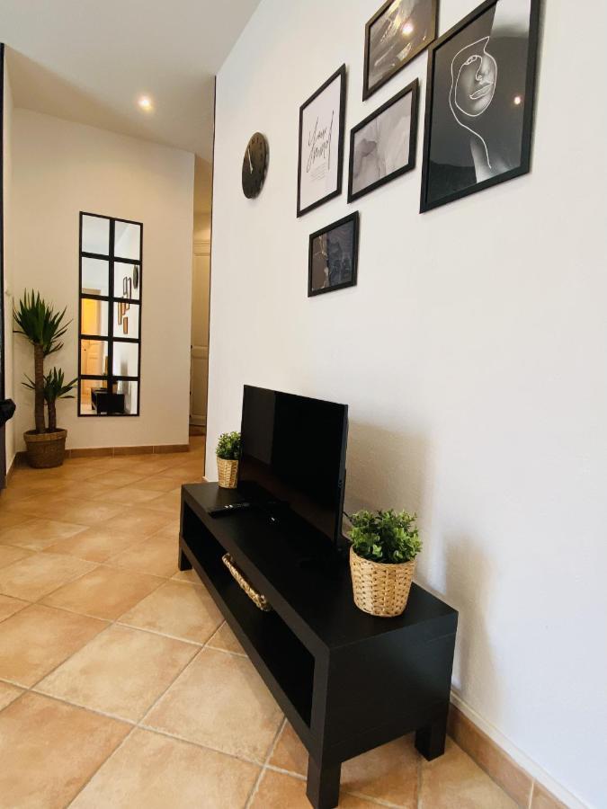 Corso Home- Central Apartment In مينتون المظهر الخارجي الصورة