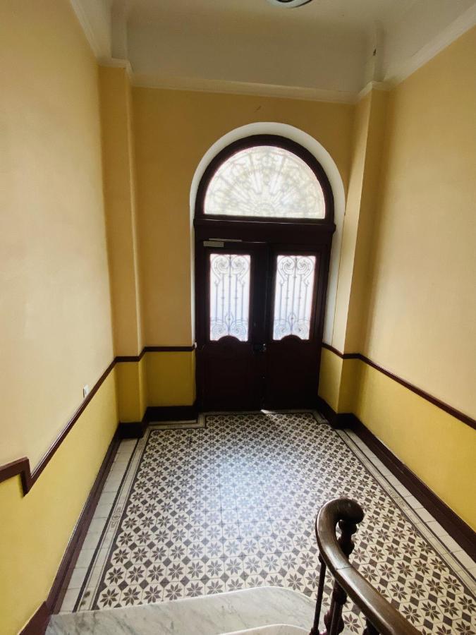 Corso Home- Central Apartment In مينتون المظهر الخارجي الصورة
